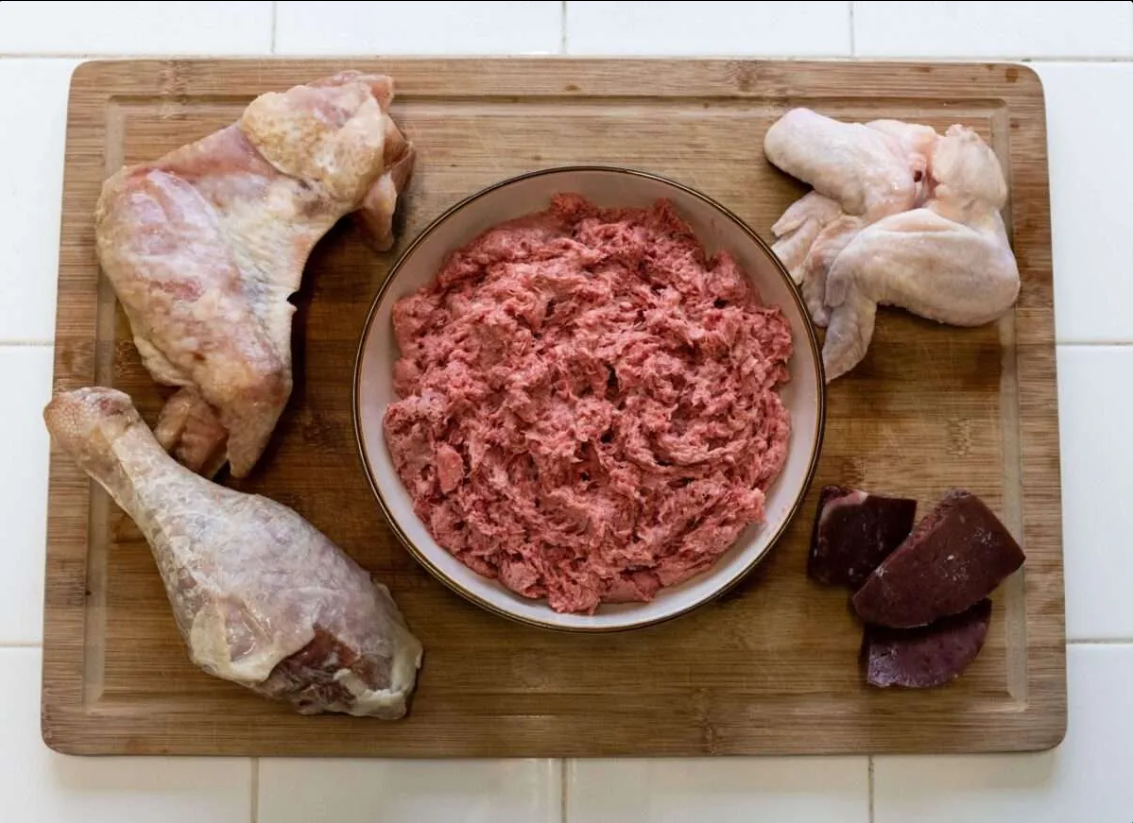 REGGIES RAW - Turkey