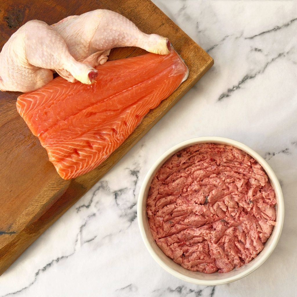 RAW TREAT ORIGINAL- Salmon & Chicken